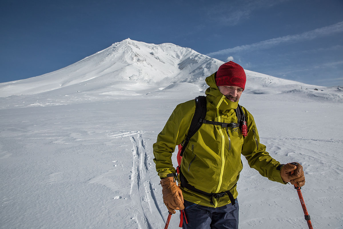 Arc'teryx Sidewinder Ski Jacket Review | Switchback Travel